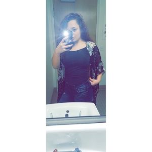 Meet your Posher, Destiny